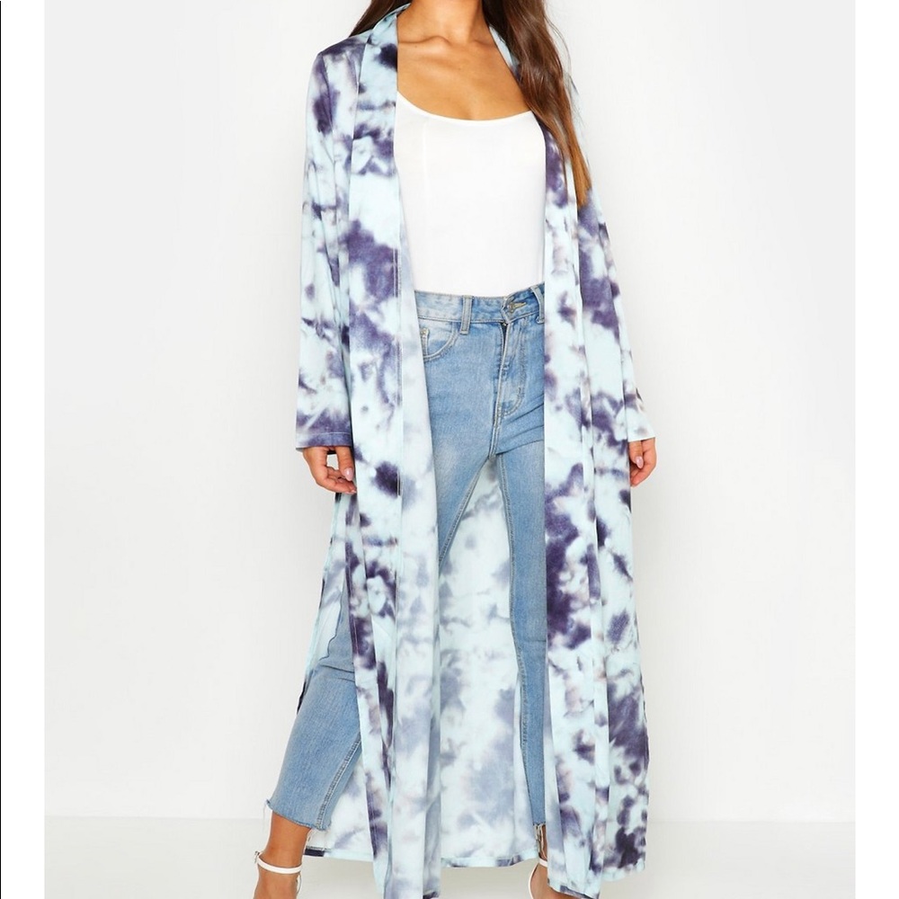 Boohoo Satin duster size 6 SOLD OUT ONLINE